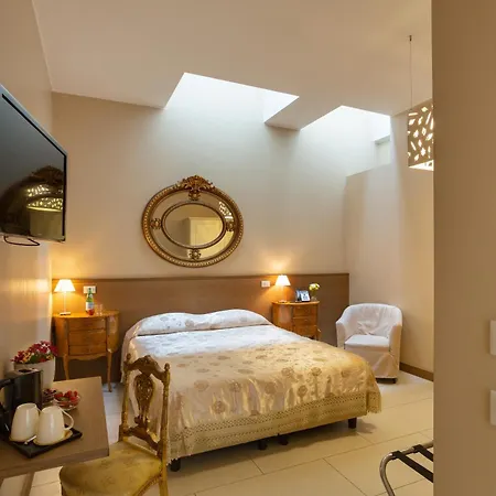 Szálloda La Castellana Loft 3*