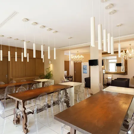 Hotel La Castellana Loft 3*
