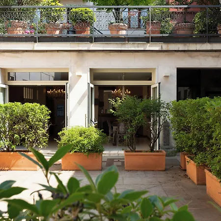 La Castellana Loft Hotel 3*