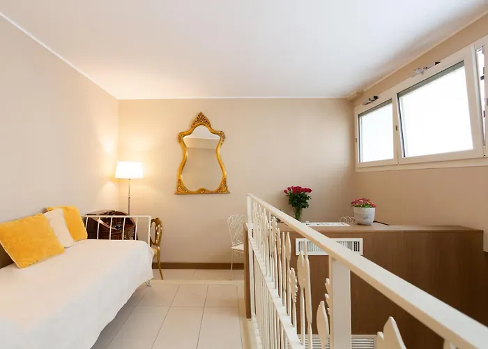 La Castellana Loft 3*