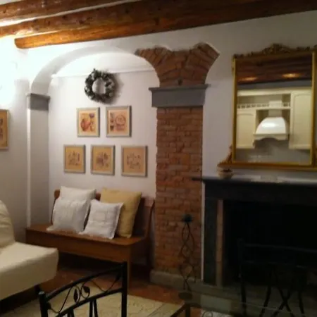 Hotel La Castellana Loft 3*